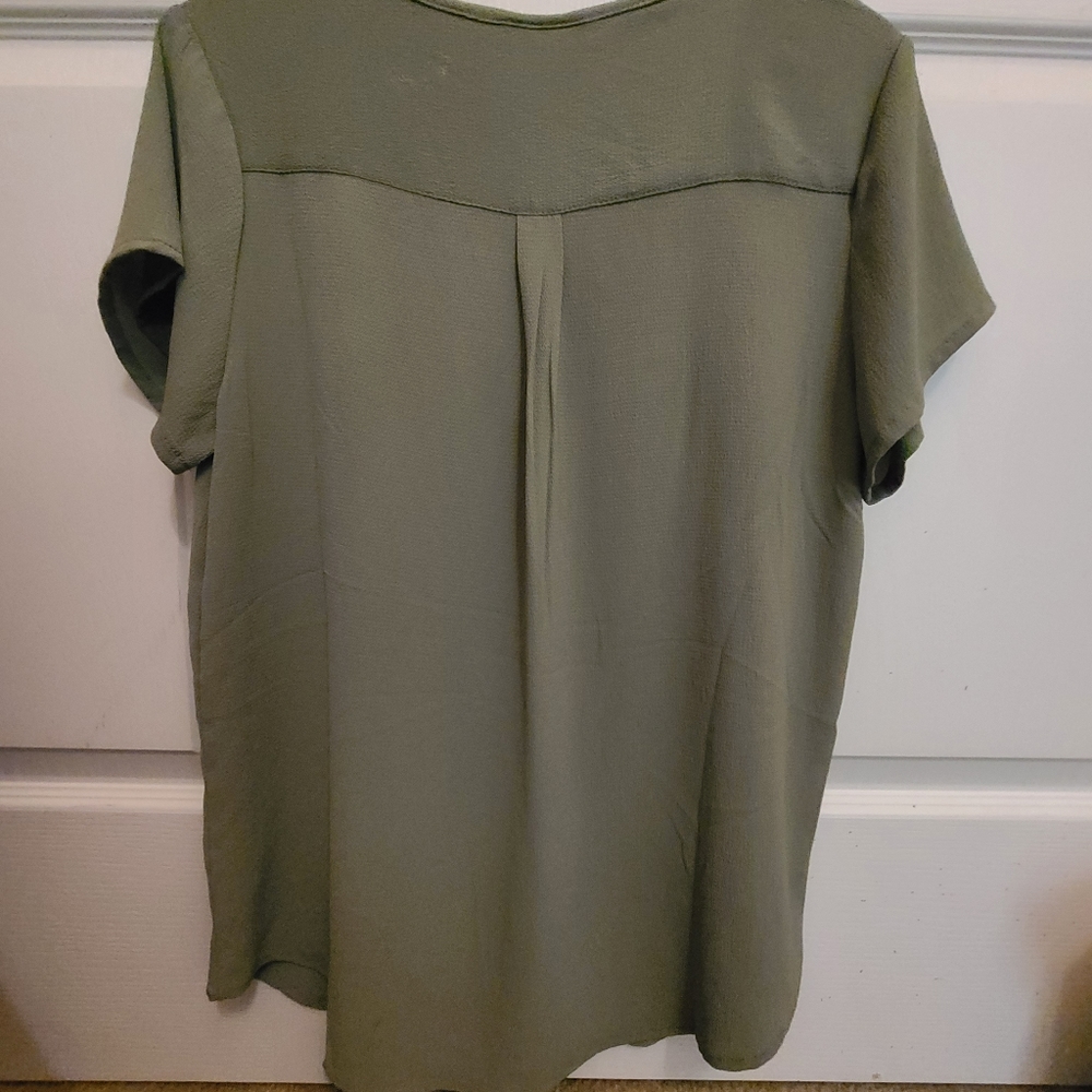 Blouse - Picture 3 of 3